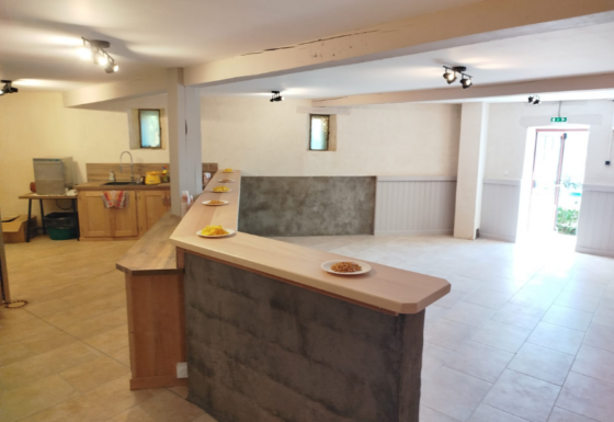 Le bar de Bascous a fait peau neuve